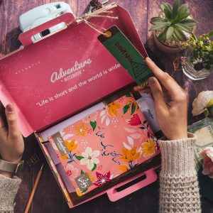 ⁦سأكتفي بك حلماً (Package)⁩ - الصورة ⁦4⁩