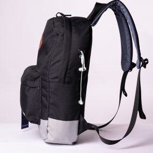 ⁦أسود - شنطة الظهر اليومية⁩ - الصورة ⁦4⁩