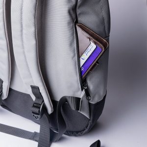 ⁦رمادي فاتح - شنطة الظهر اليومية⁩ - الصورة ⁦13⁩