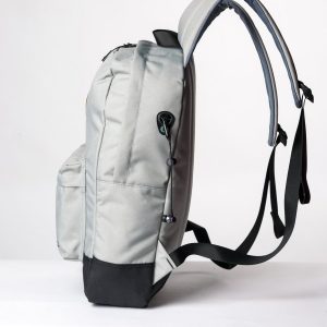 ⁦رمادي فاتح - شنطة الظهر اليومية⁩ - الصورة ⁦2⁩