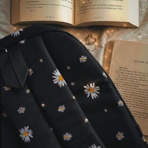 ⁦شنطة باك Daisy⁩ - الصورة ⁦3⁩